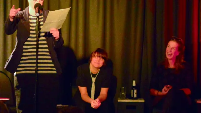 Textbomben mit Kirsten Fuchs, Susanne M. Riedel und Ella Carina Werner