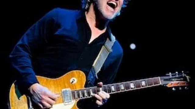 Buchi trifft… Alex Auer - Gitarrist & Songwriter