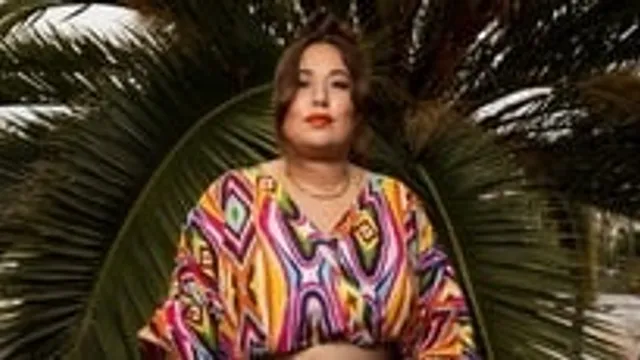 Liza Treyger Presents: Show & Tell
