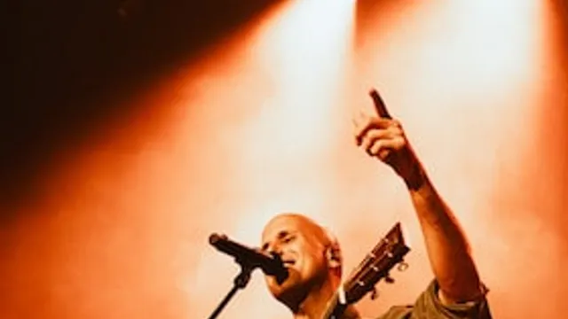 MILOW - Boy Made Out Of Stars Unplugged Tour
