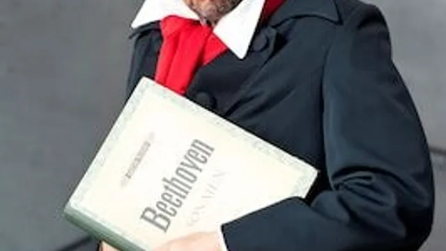 Der verflixte Beethoven? - Felix Reuter Konzert und Kabarett auf höchstem Niveau