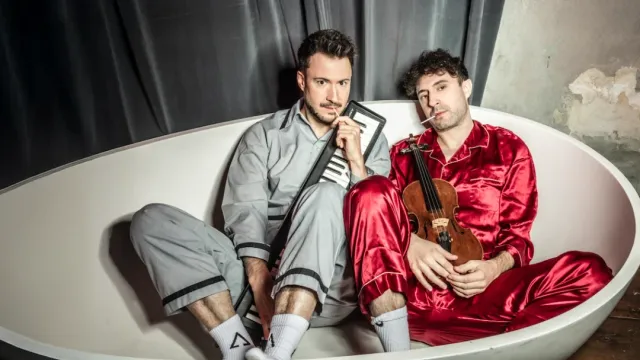 Ass Dur Bruderliebe