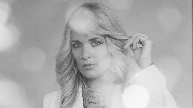 Elles Bailey