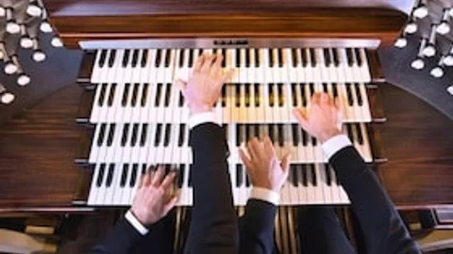 Orgelkonzert zum Jahreswechsel - Ralph Vaughan Williams: English Folksong-Suite & Antonín Dvorak: "Aus der Neuen Welt"