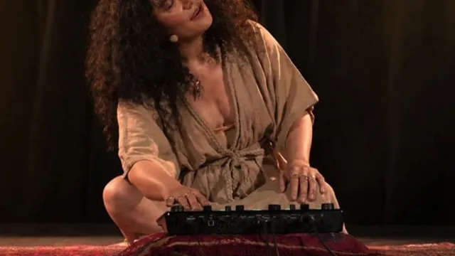 Özge Arslan Live Loop