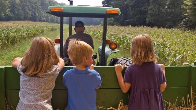Fall Days on the Farm Fridays - Sundays