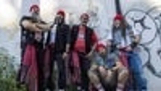 Mononc’ Serge et Anonymus