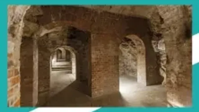 52 Days in Hell - The Siege of Budapest 1944–45 - A Tour of Buda Castle and Underground Bomb Shelter