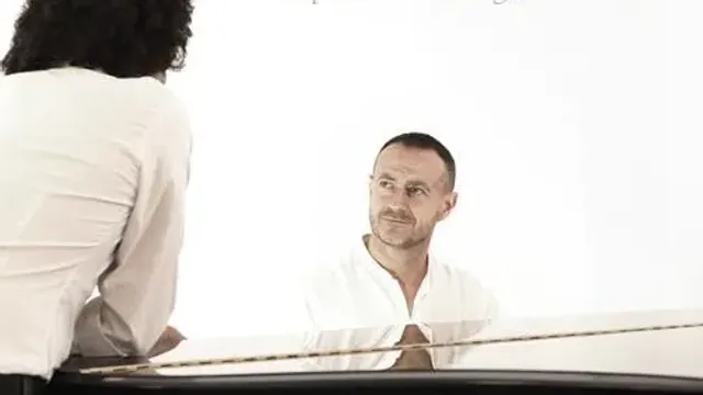 Ton piano danse toujours (hommage à Michel Berger)