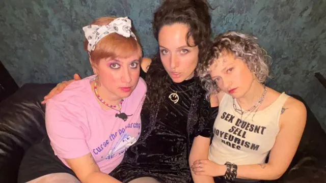 Womansplained Feministische Lesebühne mit Antonia Josefa, Lea Reich und Ruby S. Zeugs