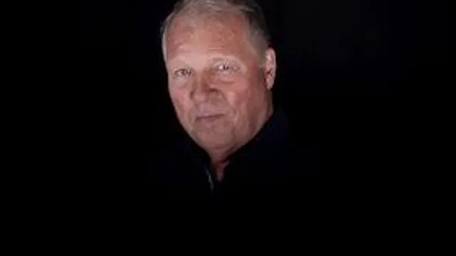 Thomas Freitag - Rückzug über die Minen der Ebene