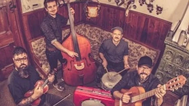 Django 3000 - Unplugged – Tour