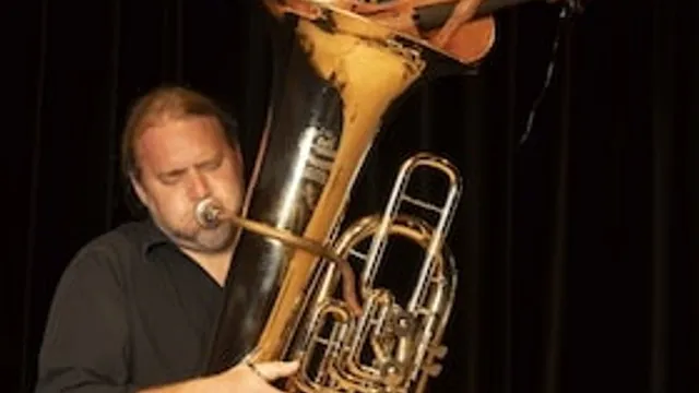 Andreas Martin Hofmeir - Konzertante Aneignung - eine musikalische Frechheit