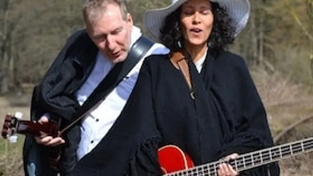 Ankommen - Samirah al-Amri und Thomas Hecker