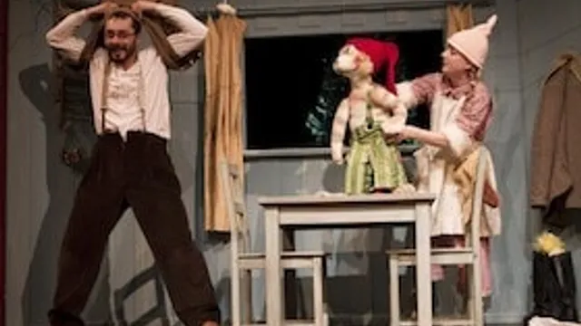 Theater des Lachens zeigt: "Pettersson kriegt Weihnachtsbesuch" (4+)