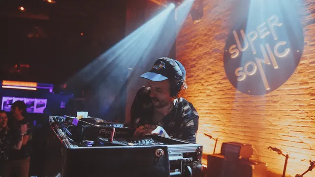 Take Me Out : Oh Hiroshima + Barrens en concert à Paris !