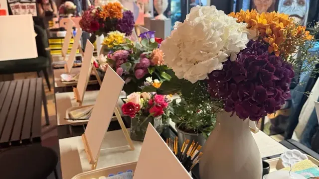 Paint & Sip Event