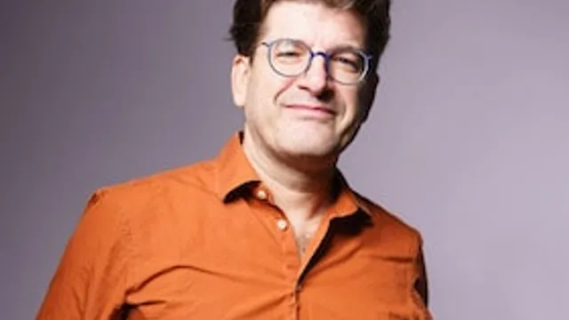 Nils Heinrich - Junger Gebrauchter