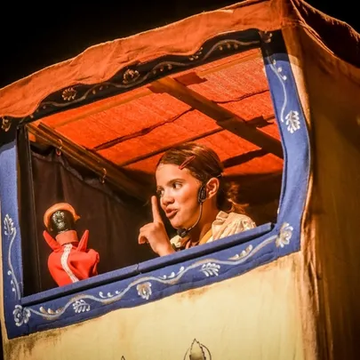 Espetáculo "Babauzinha", com Ana Gomide do Carroça de Mamulengos