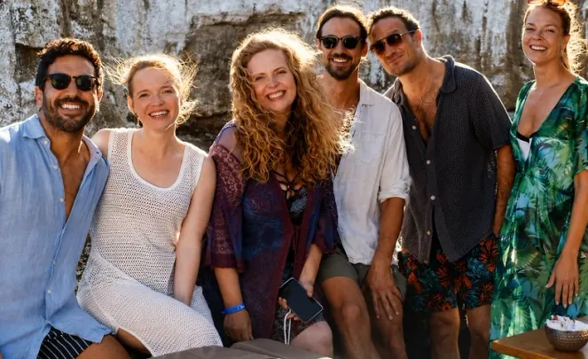 Strickkino: "Der perfekte Urlaub"