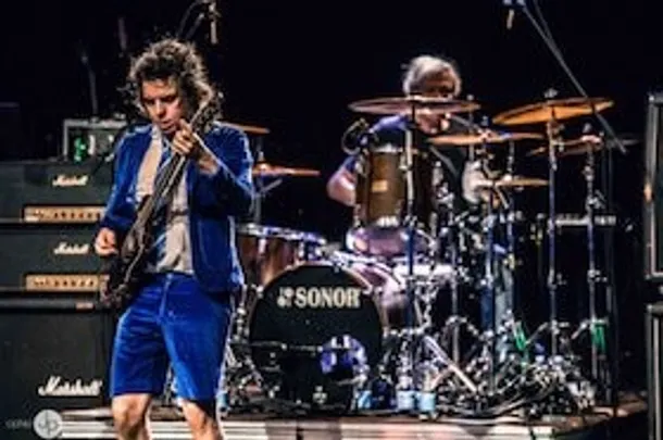 AC/DC MASTER-BAND NICK YOUNG - TOUR 26
