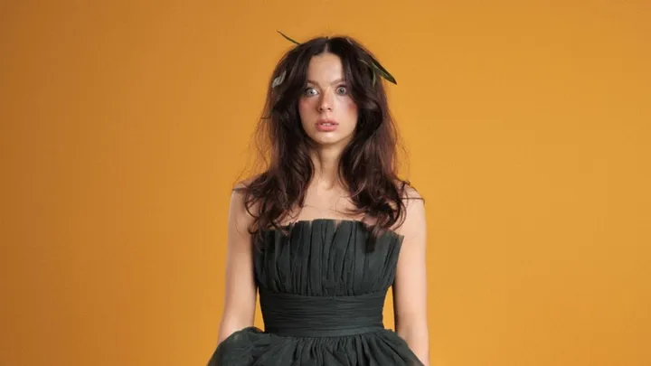 Abi Clarke: Just tell me When It's Over