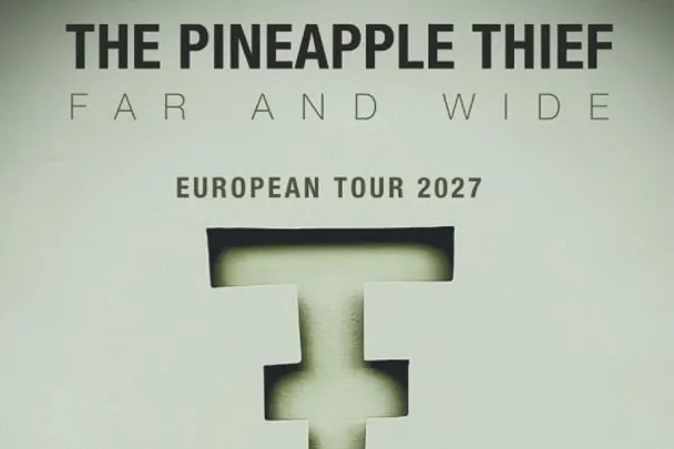 THE PINEAPPLE THIEF