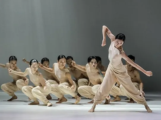 Esplanade Presents | da:ns focus - Connect Asia Now Sounding Light by Cloud Gate Dance Theatre of Taiwan