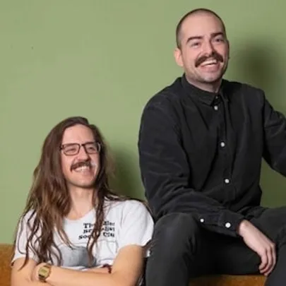 Häppchen & Sekt - Lukas Diestel und Jonathan Löffelbein, die Macher von Worst of Chefkoch, präsentieren ihre late-nightigste Show… bis jetzt.