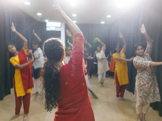 Esplanade Presents | Kalaa Utsavam  Stories in Motion: Discovering Bharatanatyam  by Guru Nishita Joshi