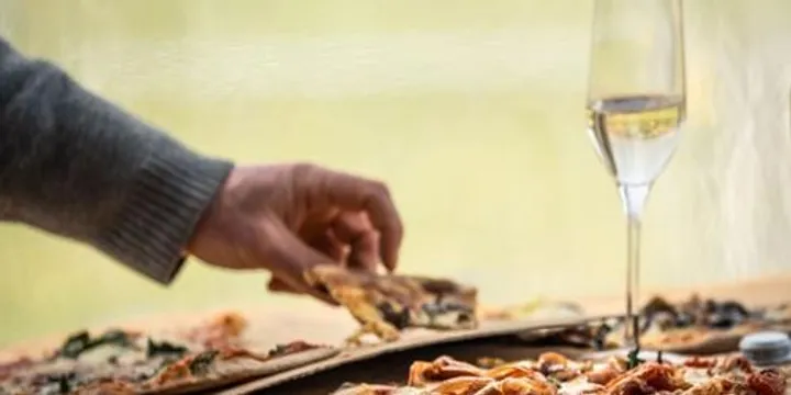 Pizza and Pinot Masterclass at Devil's Corner