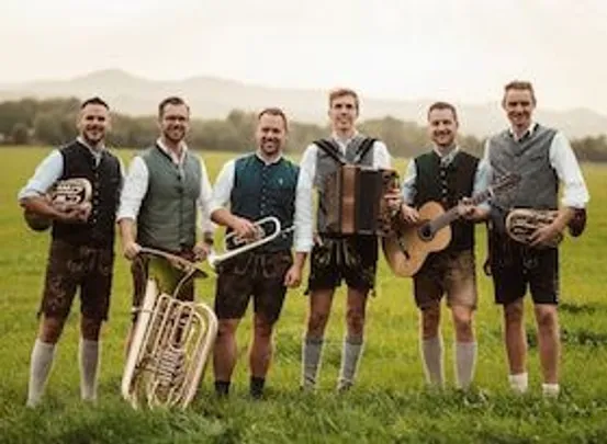 G'fühlsechte Tanzlmusik