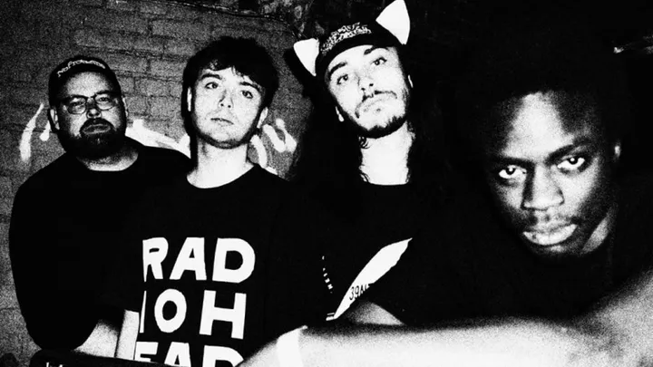 urgirlfriendsfavouriteband