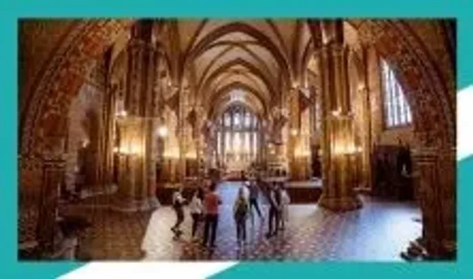 Matthias Church: Colorful Tiles & Coronations - Castle walk with Matthias Church entry