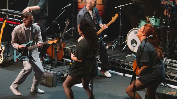 STOP MAKING SENSE LIVE
