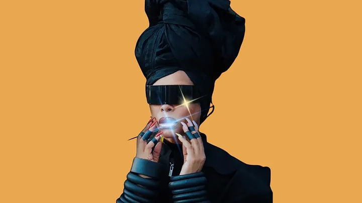 IMEHO - Intimate Experience with Erykah Badu