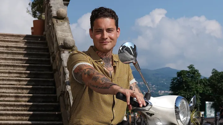 Douwe Bob - Outcast Town