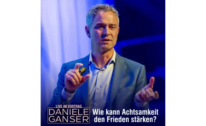 Live im Vortrag DANIELE GANSER