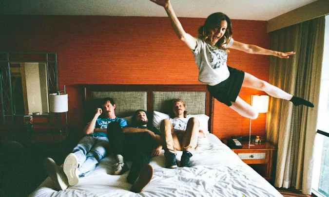Porcelain – Minor Victories Tour