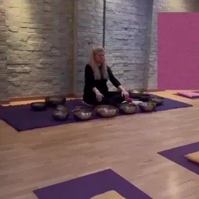 København Ø: klangbad og mindfulness med Anne Viese - torsdag d. 5.. november kl 19:30