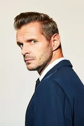 Florian Schroeder