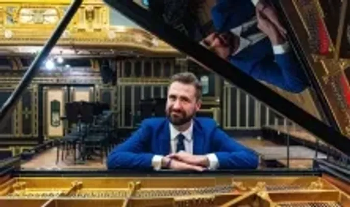 Négy évszak, két világ – Kovács Gergely zongoraestje