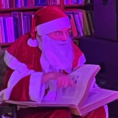 Vi vækker julemanden