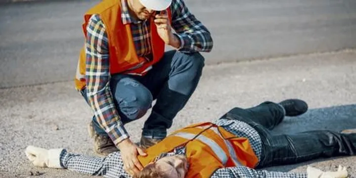 HLTSS00068 Occupational First Aid Course