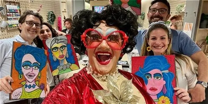 Draw your Inner Drag Icon with Wonder Mama