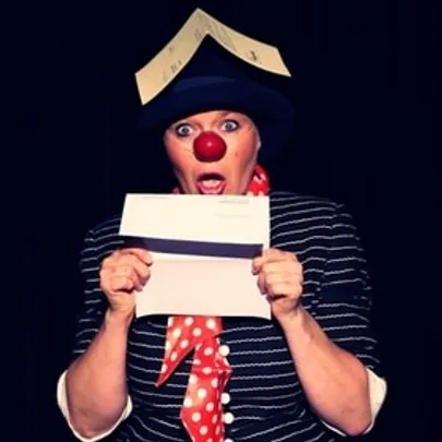 Die Clownin erwacht - Die Lust am Scheitern