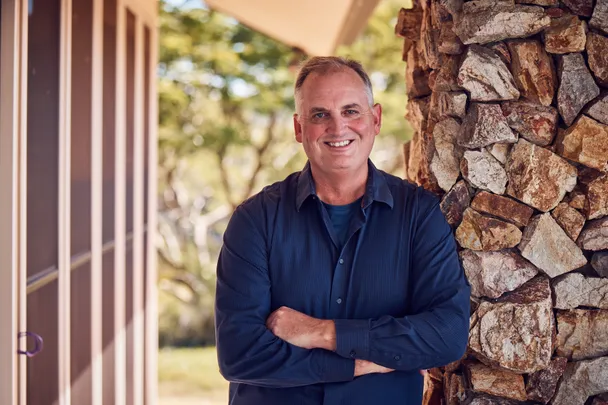 An Audience with Hedley Thomas - Bardon Bowls Club
