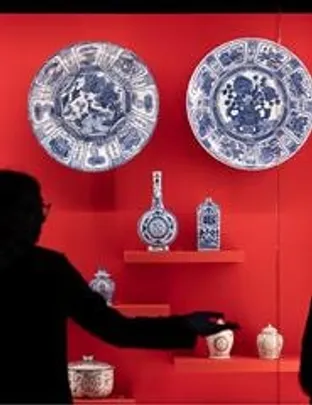 VISITAS ORIENTADAS COM LÍNGUA GESTUAL PORTUGUESA