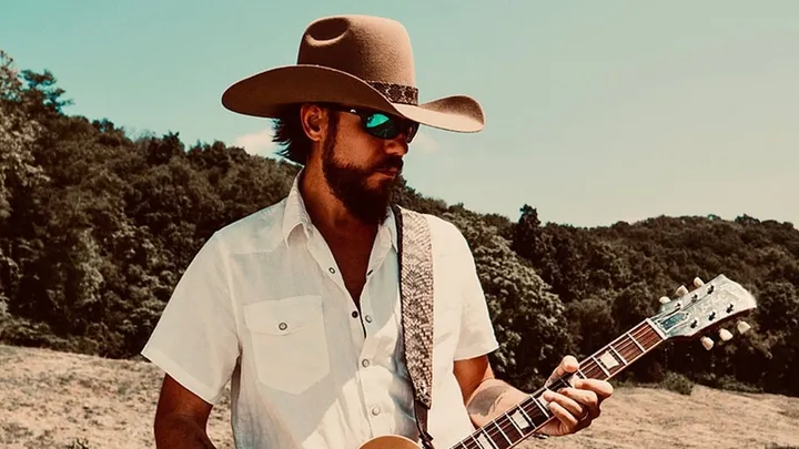 Wolf Holiday Howl 2026 With Chris Janson