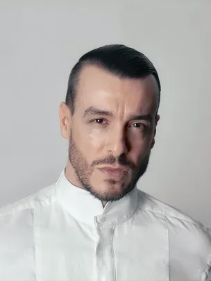 Cem Adrian Konseri